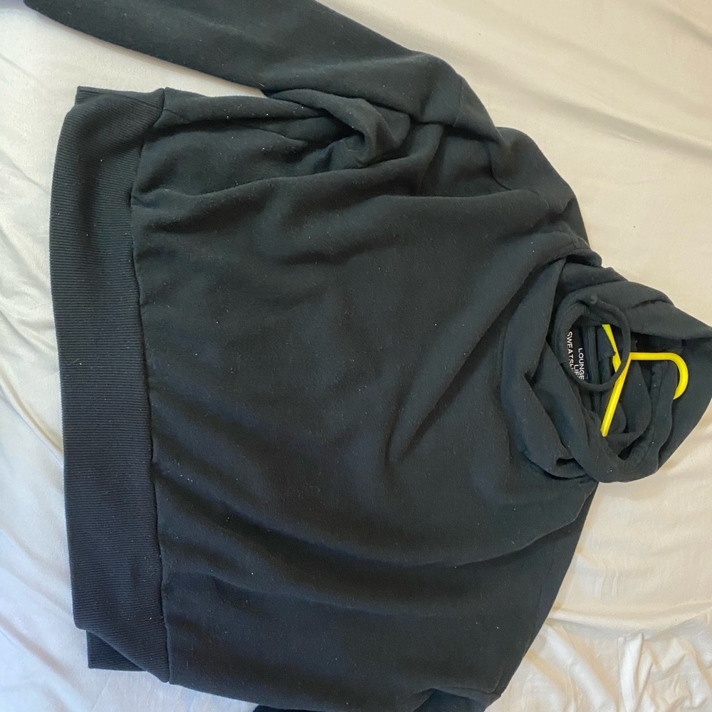 Lounge life sweatshirt